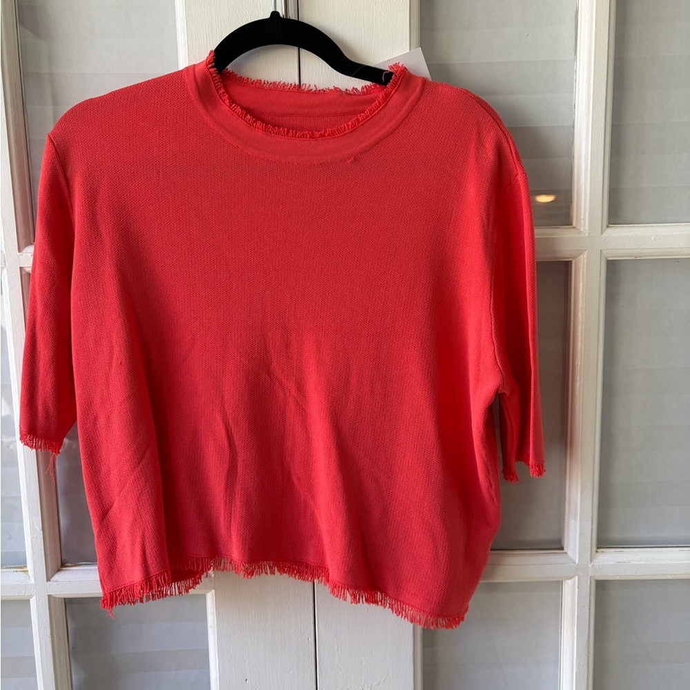 Women's Red Frayed Hem Top